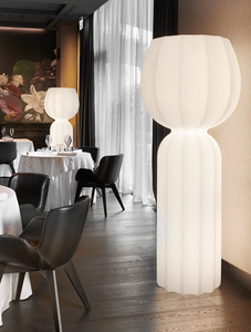 Cucun Floor Lamp